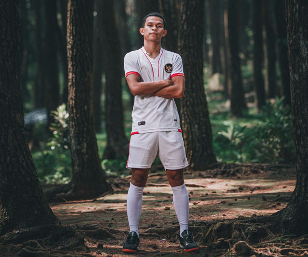 Keren! Jersey Away Timnas...