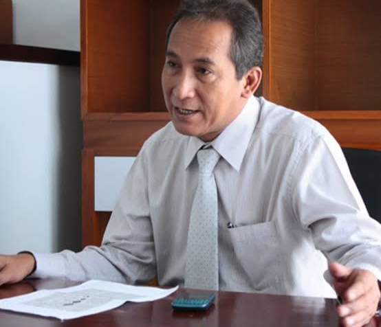 Pakar Hukum Tata Negara...