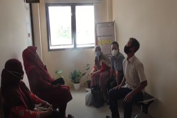 Alasan Hamil Tua, Istri...
