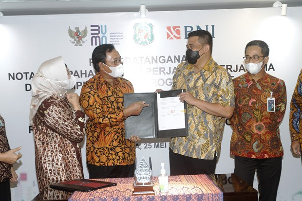 Kembangkan Smart City,...