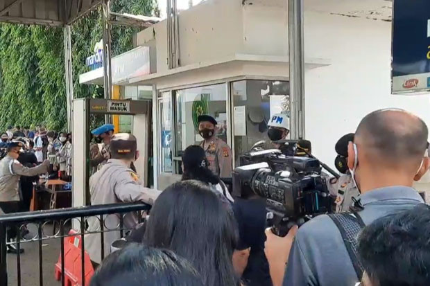 Sidang Vonis Habib Rizieq,...