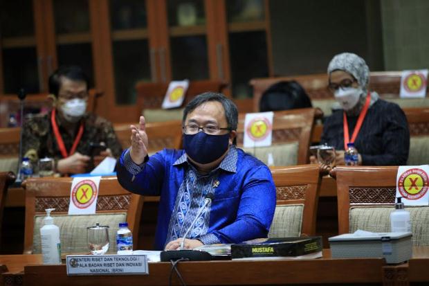Eks Menristek Bambang...