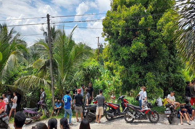 Perkosa dan Bunuh Gadis...