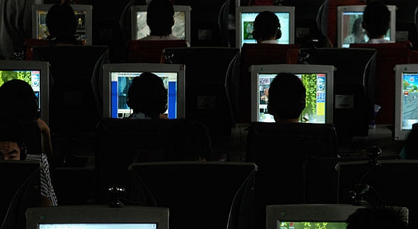 Cari Konten Porno, Alibaba...