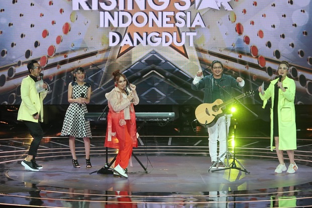 Pasha Ciptakan Lagu...