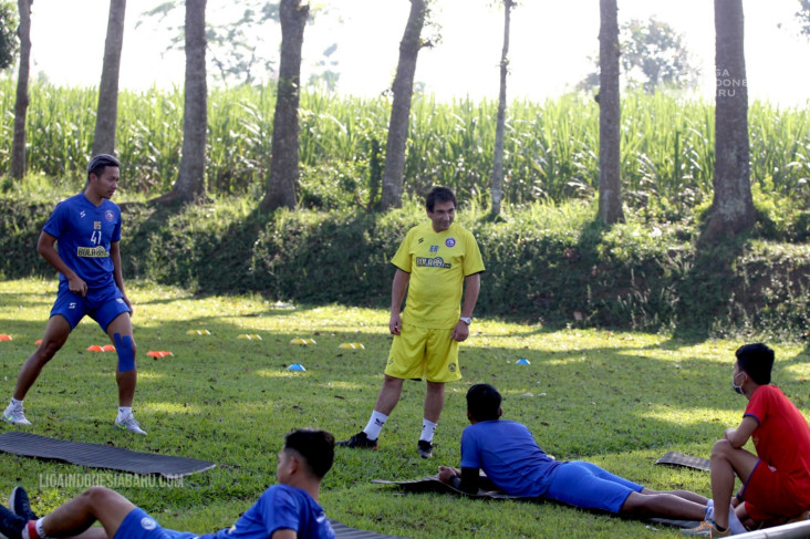 Latihan Intens Arema...