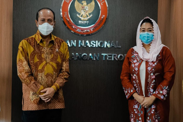 Yenny Wahid Berharap...