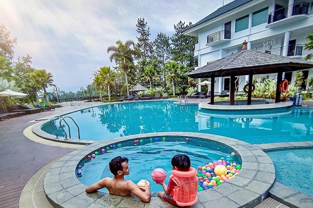 Lido Lake Resort Diburu...