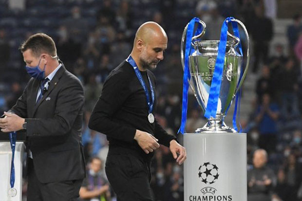 Jamie Carragher Heran...