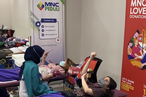Ikut Donorkan Darah,...