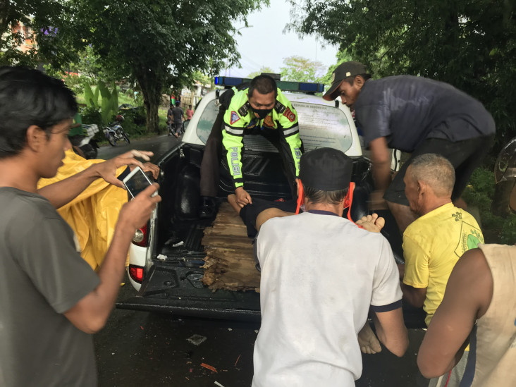 Tabrakan Maut di Lintas...