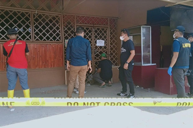 Rumah Makan di Gowa...
