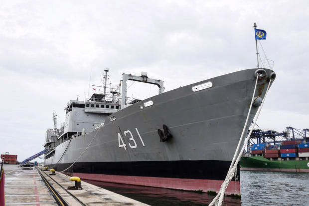 Kapal Terbesar Angkatan...