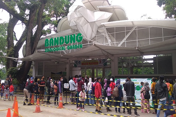 10 Hari Tutup, Kebun...