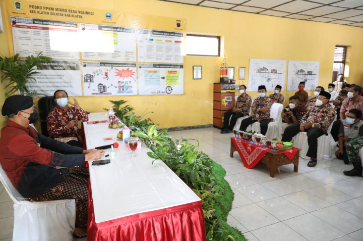 Melihat Cara Desa Nglinggi...
