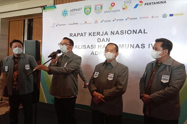 ADPMET Tuntut Pusat...
