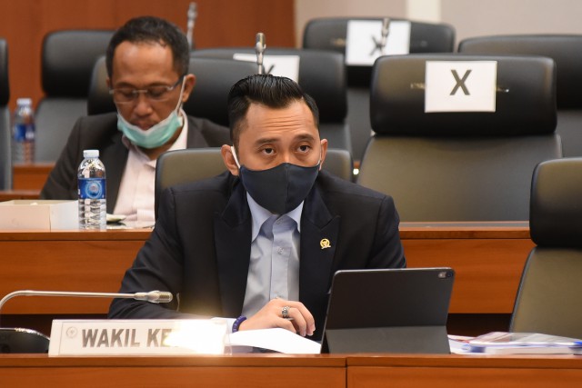 DPR Dorong UMKM Punya...