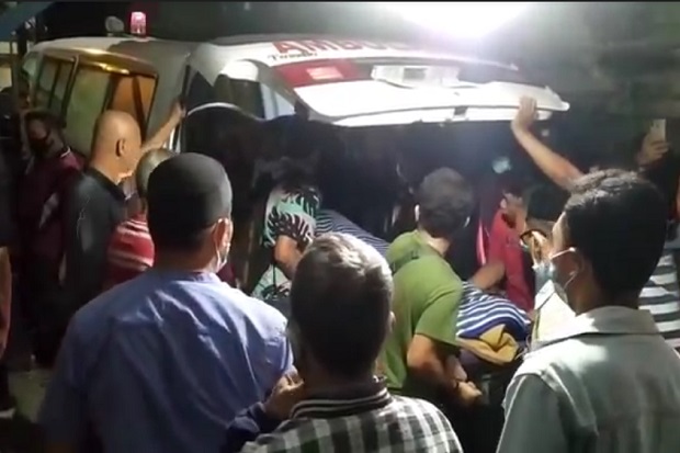 Tangis Pecah di Baubau,...