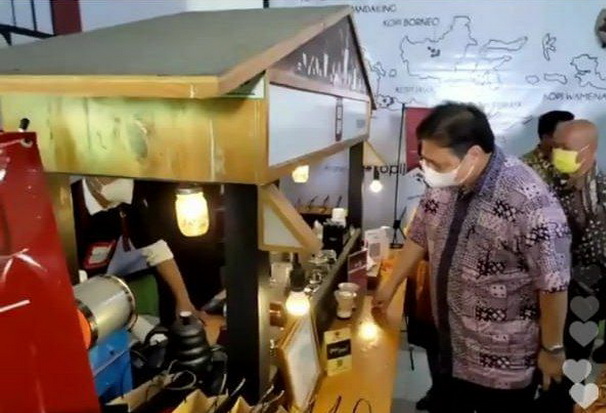 Blusukan ke Warkop Digital...