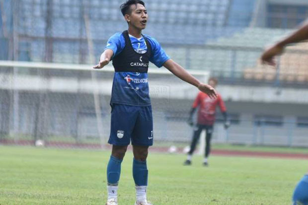 Beckham Putra Ditawar...
