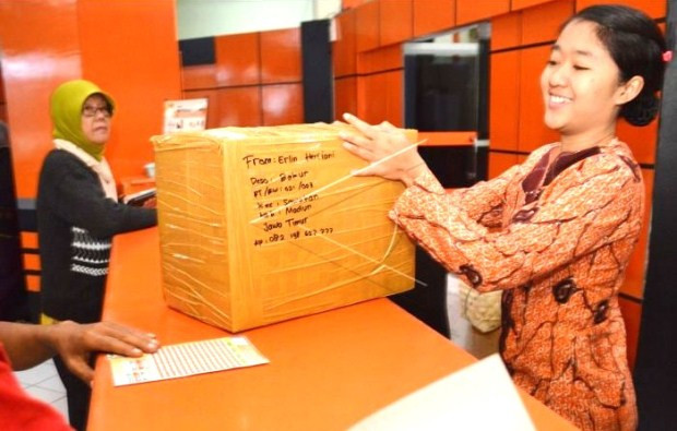 Garap Bisnis Pengiriman...