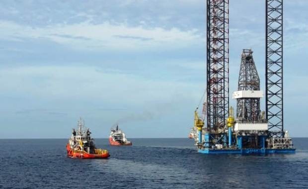 Harga Minyak Bergejolak,...