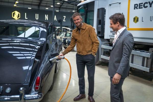 Saingi Elon Musk, David...