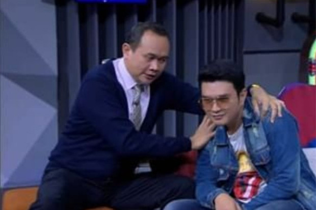 Asal Jawab saat Diwawancara,...