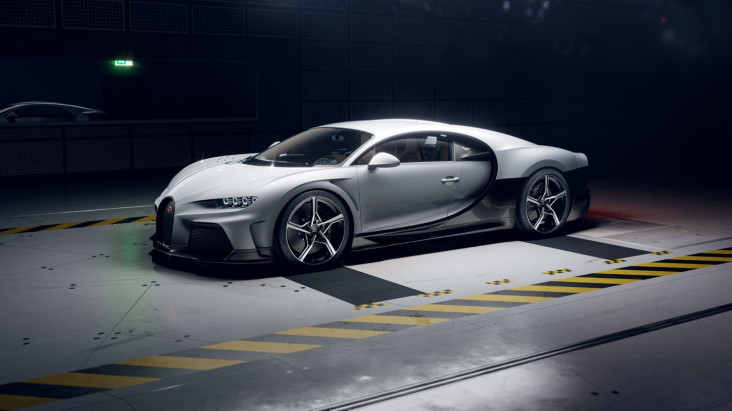 Bugatti Chiron Super...