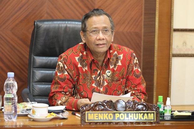 Mahfud MD: SKB Pedoman...