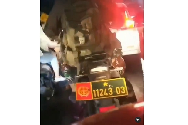 Ramai Pesepeda vs Pemotor...