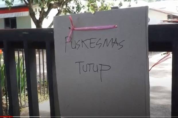 11 Pegawai Puskemas...