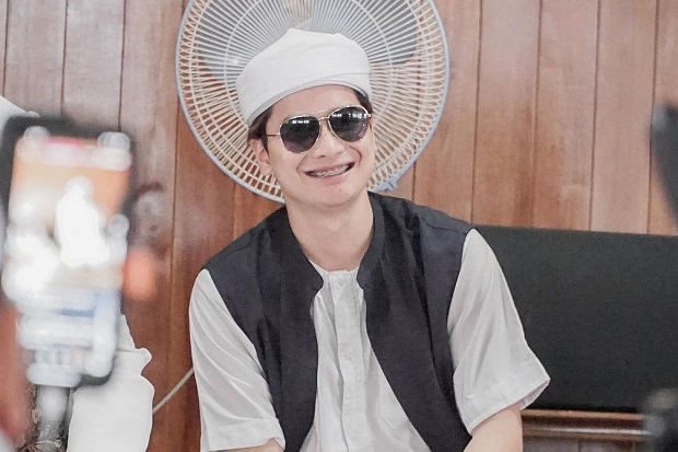 Posting Foto Mendiang...