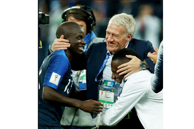 Deschamps Jamin Posisi...