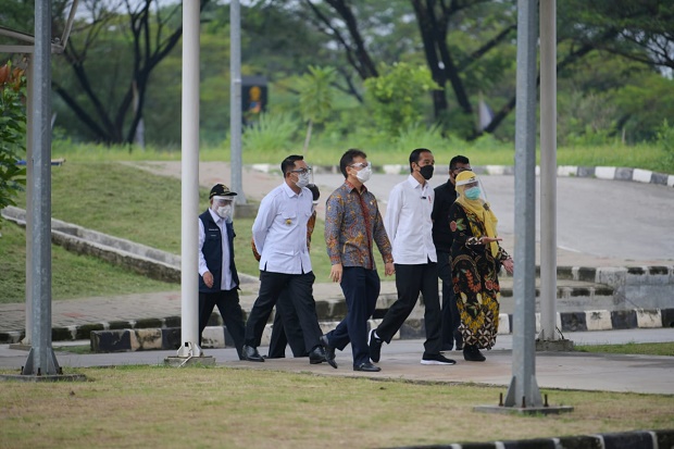 Ridwan Kamil Dampingi...