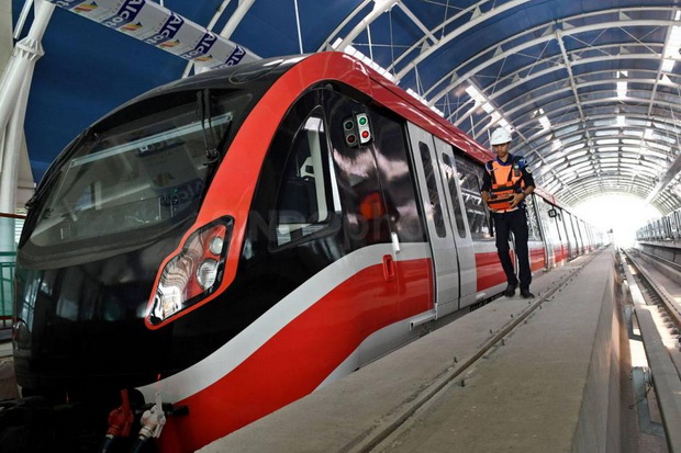 Pembangunan LRT Jabodebek...