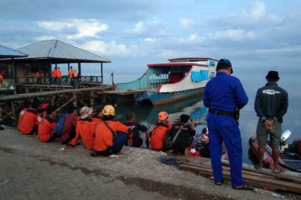 Pencarian 2 Korban Perahu...