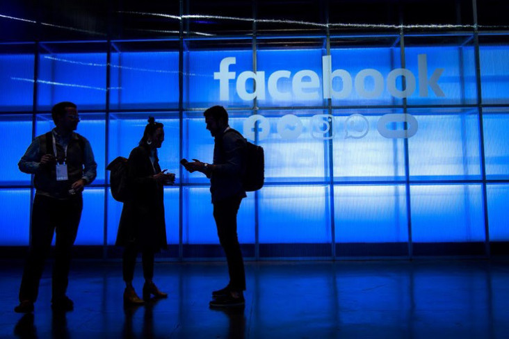 Hari Media Sosial, Facebook...