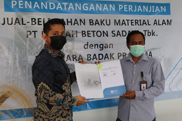 Tanda Tangani Kontrak...