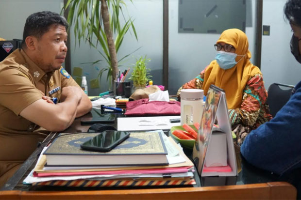 Pensiunan Guru di Gowa...