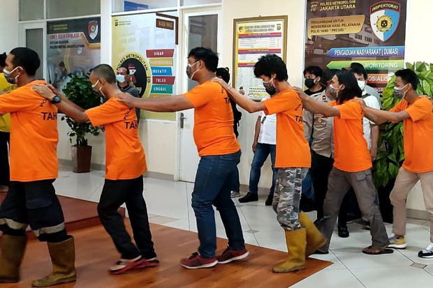 Bukan Cuma Preman, Pelaku...