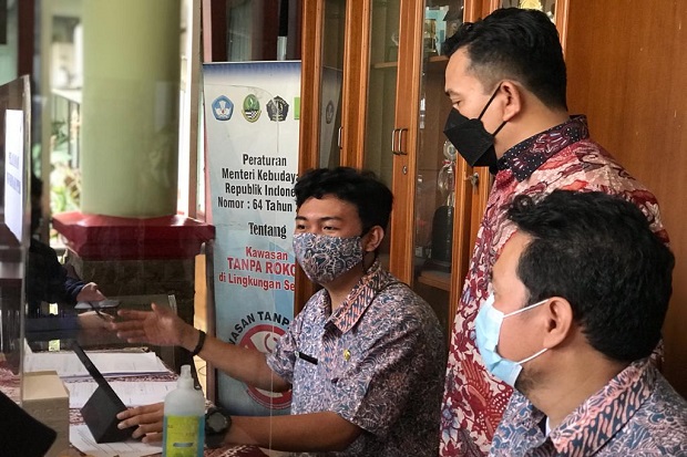 Kuota SMAN/SMKN di Depok...
