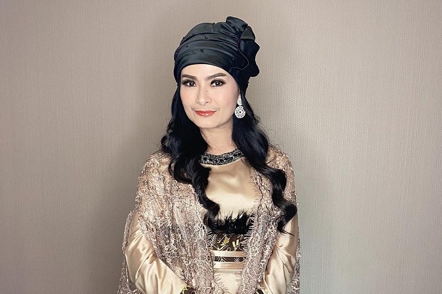 Bantah Hamil di Luar...