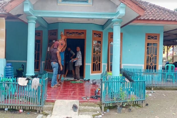 Miris, Warga Desa Miliarder...