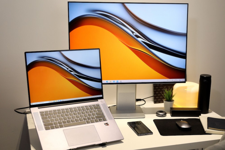 Ini Perbedaan Monitor...