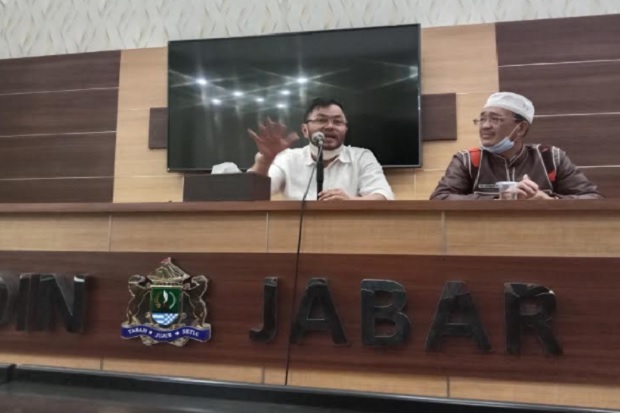 Kemelut Kadin Jabar,...