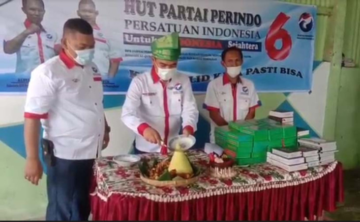 Partai Perindo Rayakan...