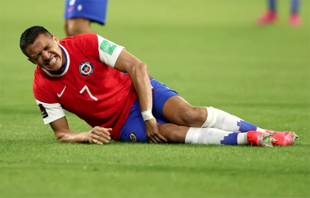 Cedera, Sanchez Absen...
