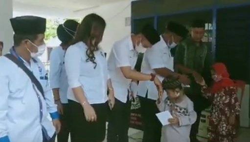 Rayakan HUT ke-6 Perindo,...