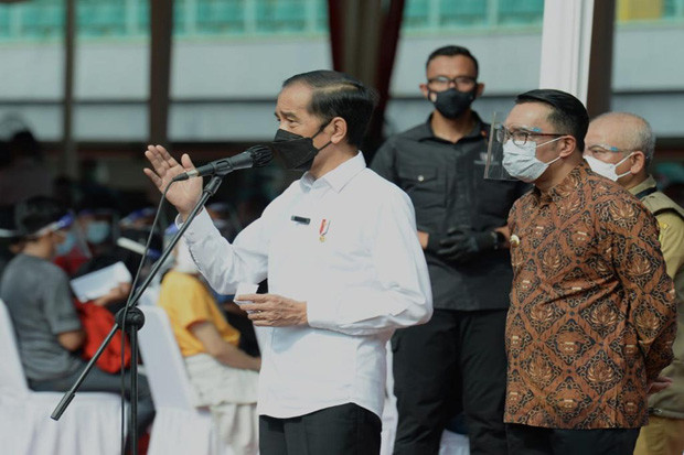 Didampingi Ridwan Kamil,...